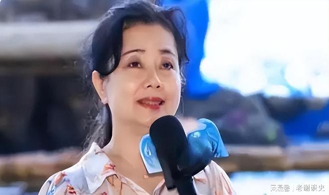 记：牟取私利独爱潜规则“小鲜肉”冰球突破
